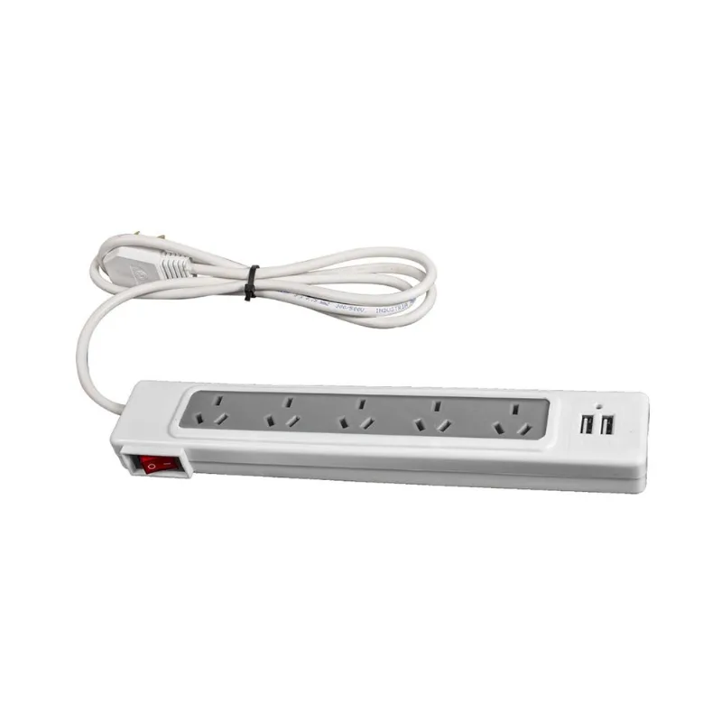 Zapatilla Berelec cable 1.5 mts 5 tomas + 2 USB