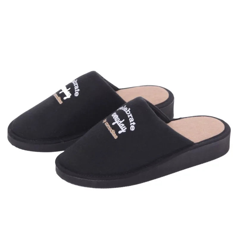 Pantufla Tex algodón celebrate every day talle 38 negro