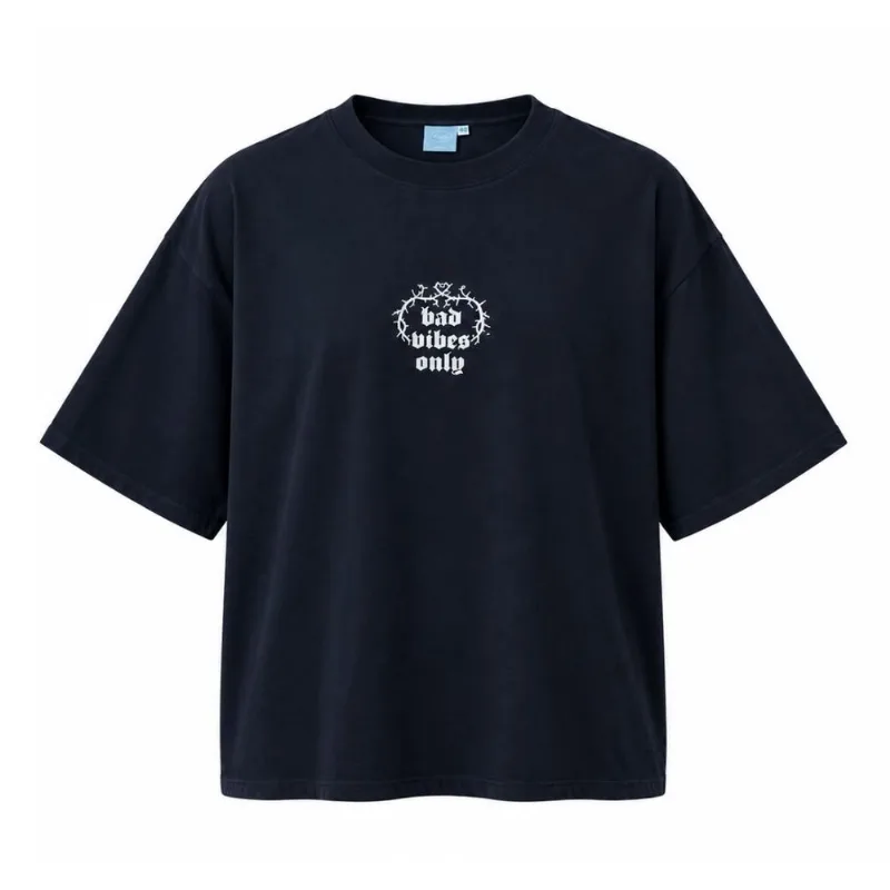 Remera estampa villanas Disney talle 42 negro
