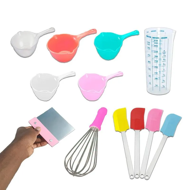Kit Confeitaria Panelinha+Espátula+Raspador+Batedor+Medidor
