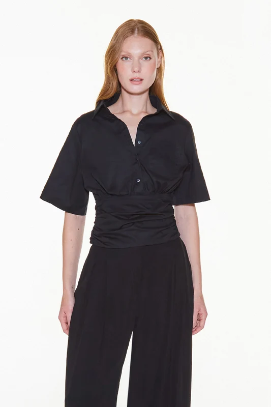 CAMISA MANGA CURTA CINTURA FRANZIDA PRETO P