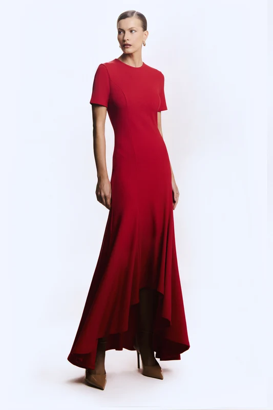 VESTIDO MIDI BARRA AMPLA ASSIMETRICA E RECORTES VERMELHO G