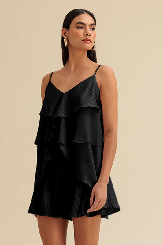 Blusa Alongada Lisa Com Babados Preto / GG / Feminino