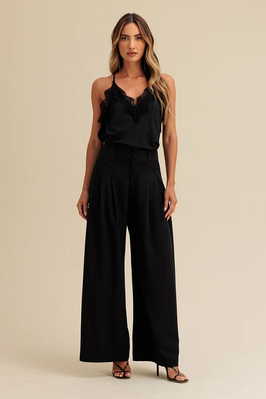 Calça Pantalona Lisa Com Pregas Preto / GG / Feminino