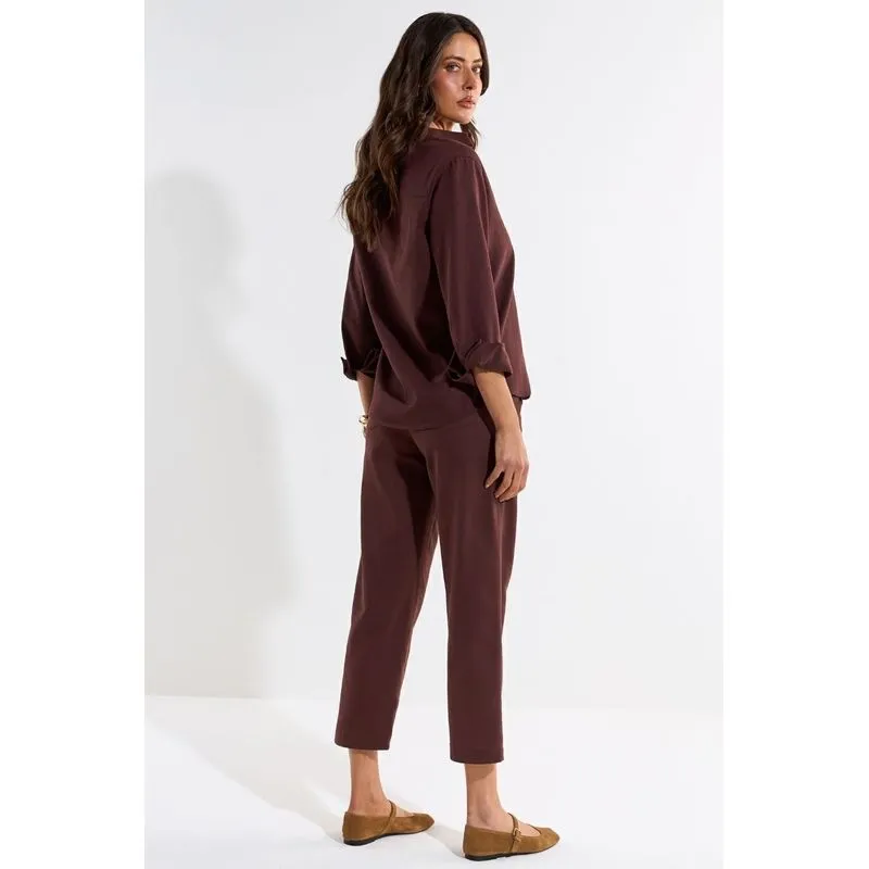 Camisa Básica Ritmi Studio M / MARROM (Cafe au Lait TC) (17-1227)