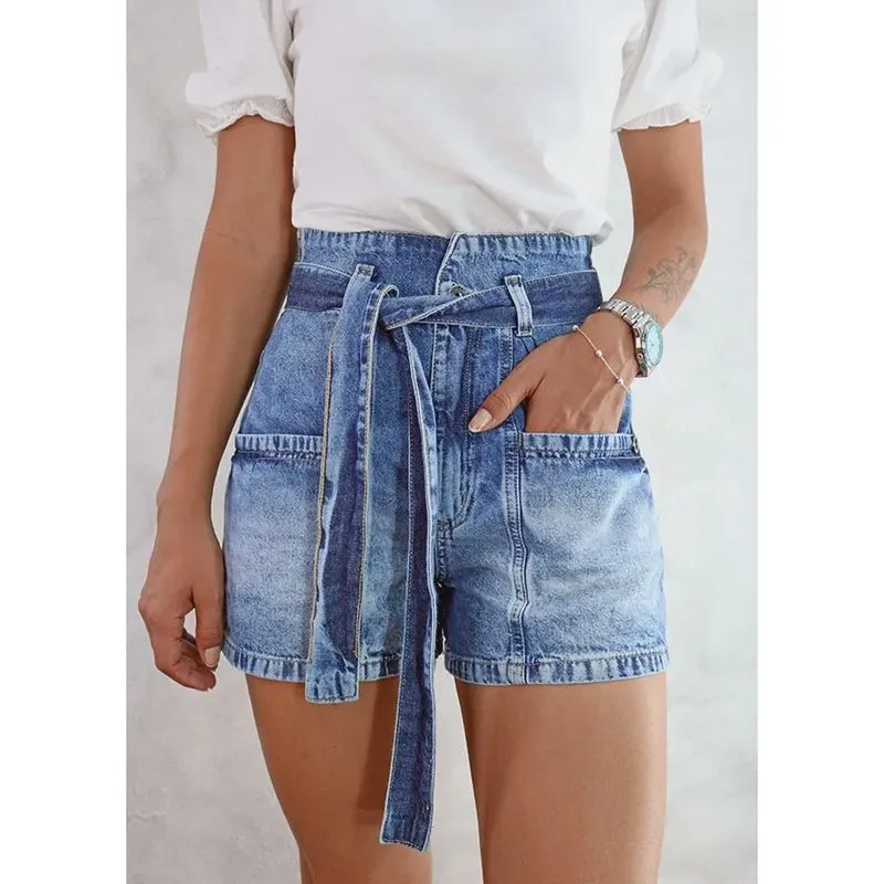 Short Jeans Feminino Clochard com Cinto Jeans