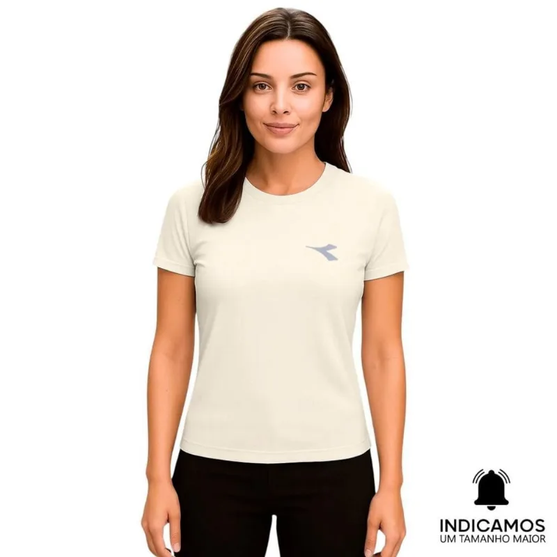 Camiseta Diadora Small Logo Feminina GG / Bege