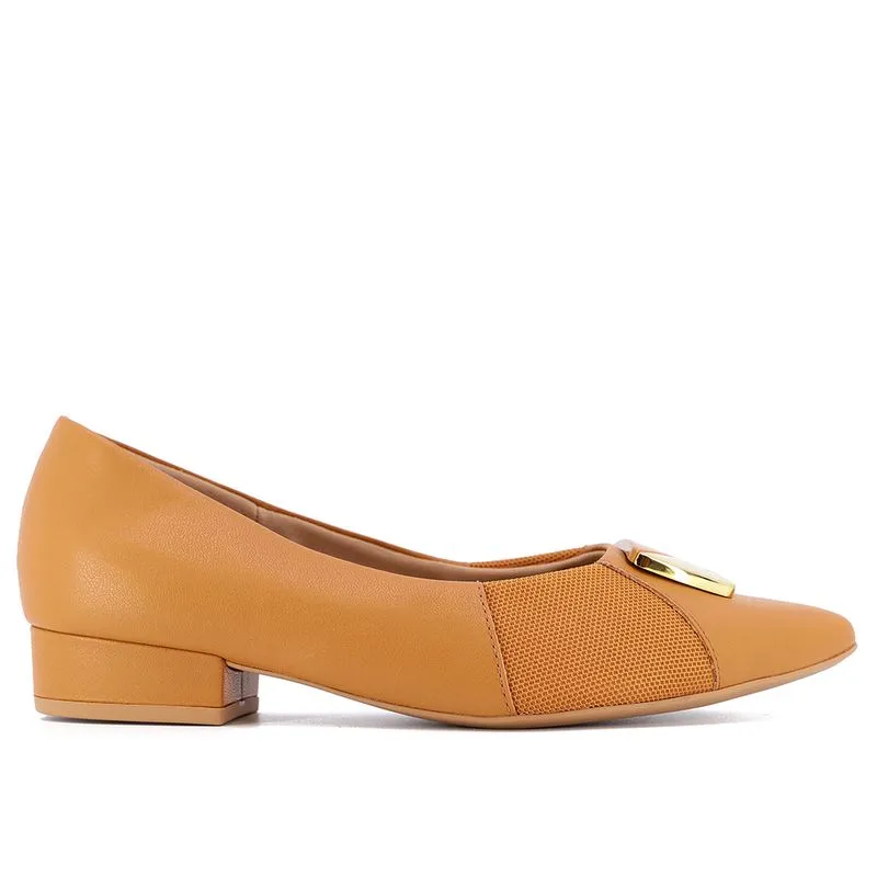 Scarpin Couro Marrom Bico Fino 36