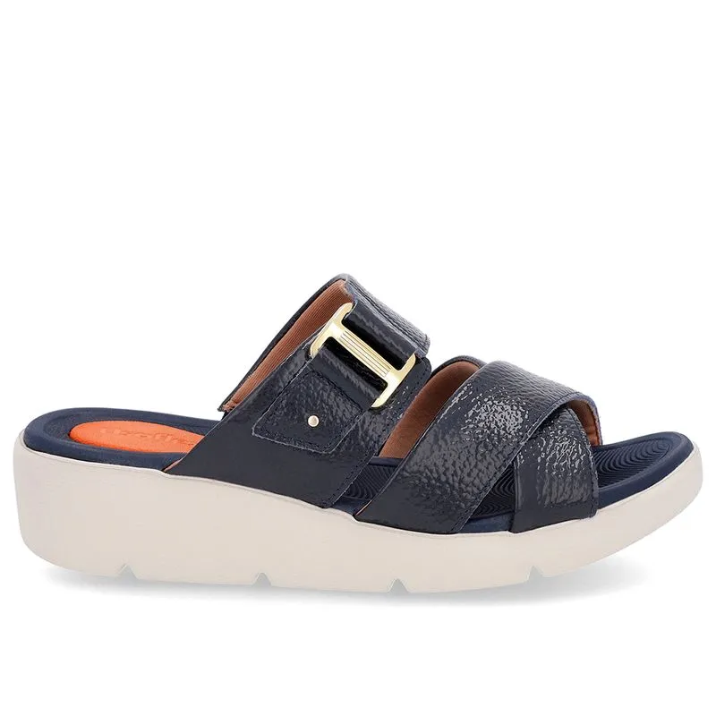 Tamanco Salto Plataforma Couro Verniz Azul 37