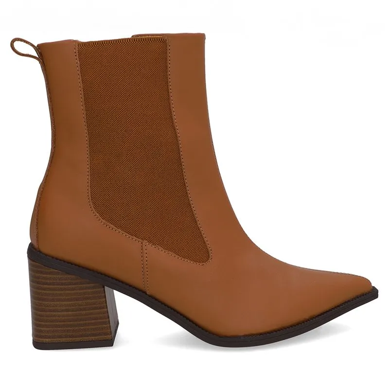 Bota Marrom Pinhão Couro Bico Fino Elástico 35