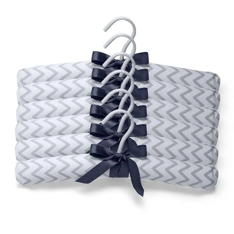 Kit com 6 Cabides Hug Madri Azul Marinho E12706