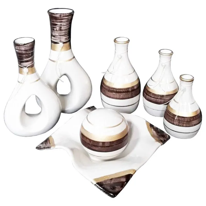 Conjunto Centro De Mesa Com Par De Vasos E Trio De Garrafas - White Gold