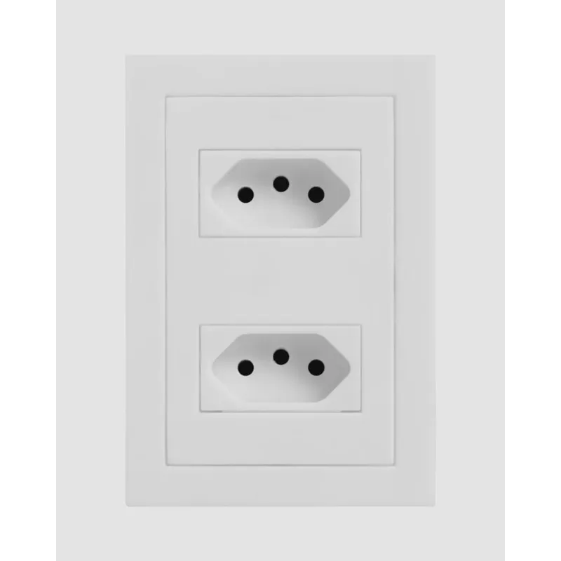 2 Tomadas Universal 2P + T 20A - Dicompel