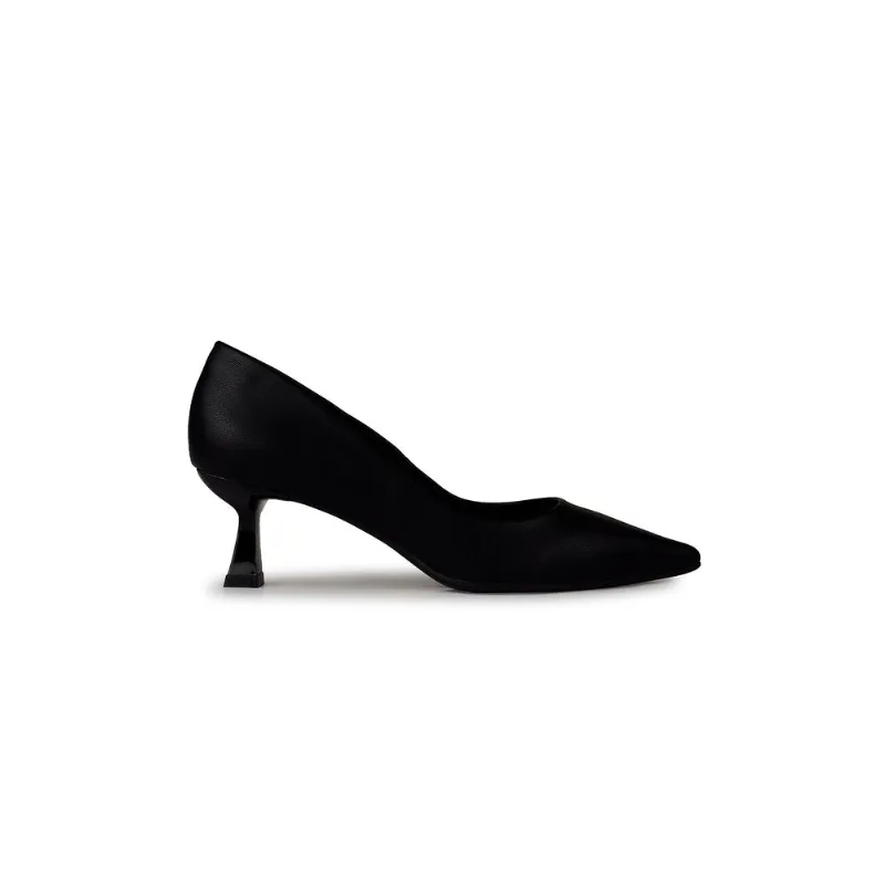 Scarpin Bebecê Monocromático Salto Médio Taça Preto 37