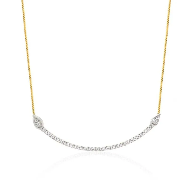 Colar Com Arco Cravejado De Diamante Em Ouro 18K