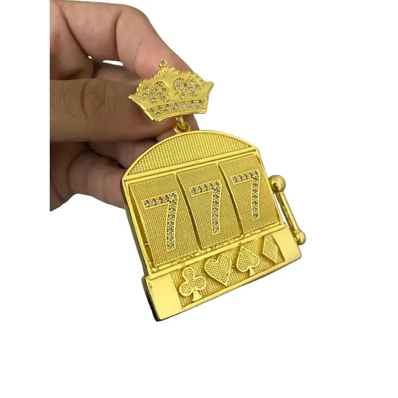 Pingente Máquina Cassino 777 Branco (g) - Banhado A Ouro 18k