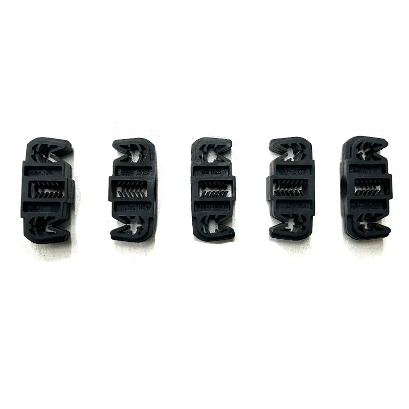 Kit de 5 Presilhas Grampos do Tubo de Freio Volkswagen Gol Parati Saveiro Santana Kombi Voyage - Qualidade e satisfação, você encontra aqui!
