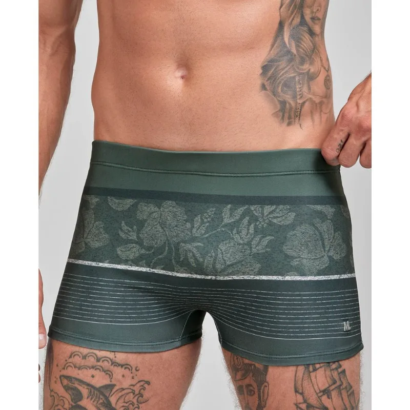 Sunga Boxer Estampada Flores e Faixas Plus Size Verde Militar Médio XGG