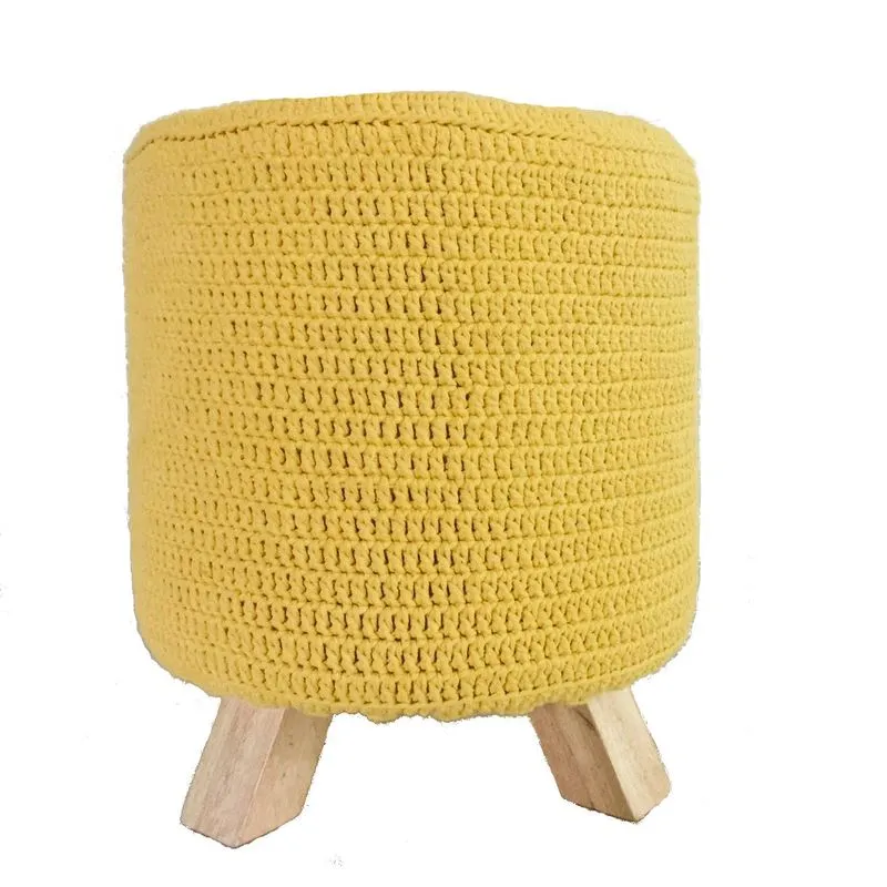 Puff Decorativo Com Capa Em Crochê