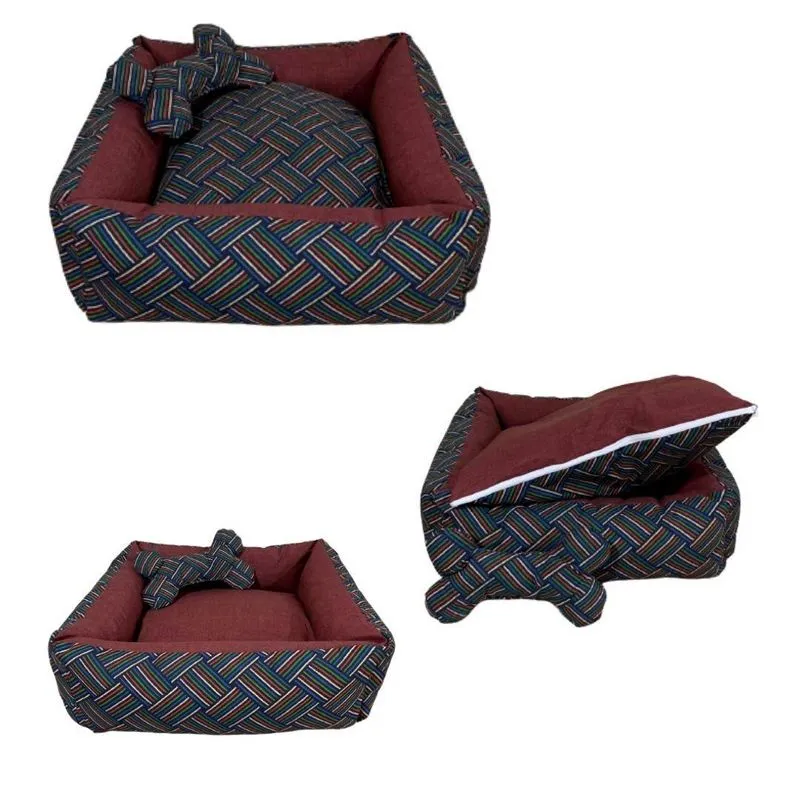 Cama Impermeável Com Travesseiro Para Cães E Gatos - Vinho M
