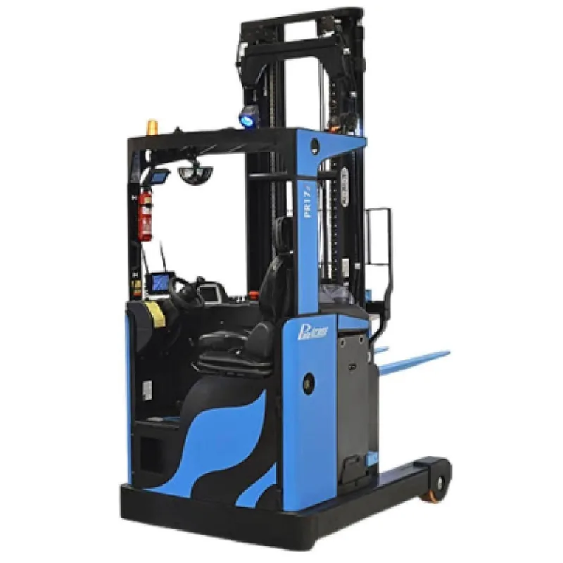 Empilhadeira Retratil PR-1770i Capacidade de Carga 1.700kg Elevacao Maxima 7.000mm