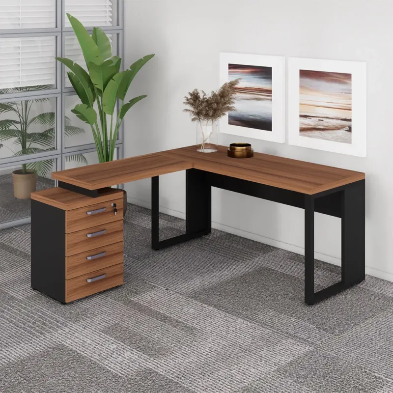 Mesa Escritório em L 150cm x 150cm Tampo 40mm Pés Metal e Gaveteiro 4 Gavetas com Chave F5 Office