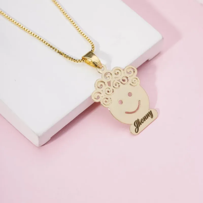 Colar Menino de Cabelo Cacheado com Nome