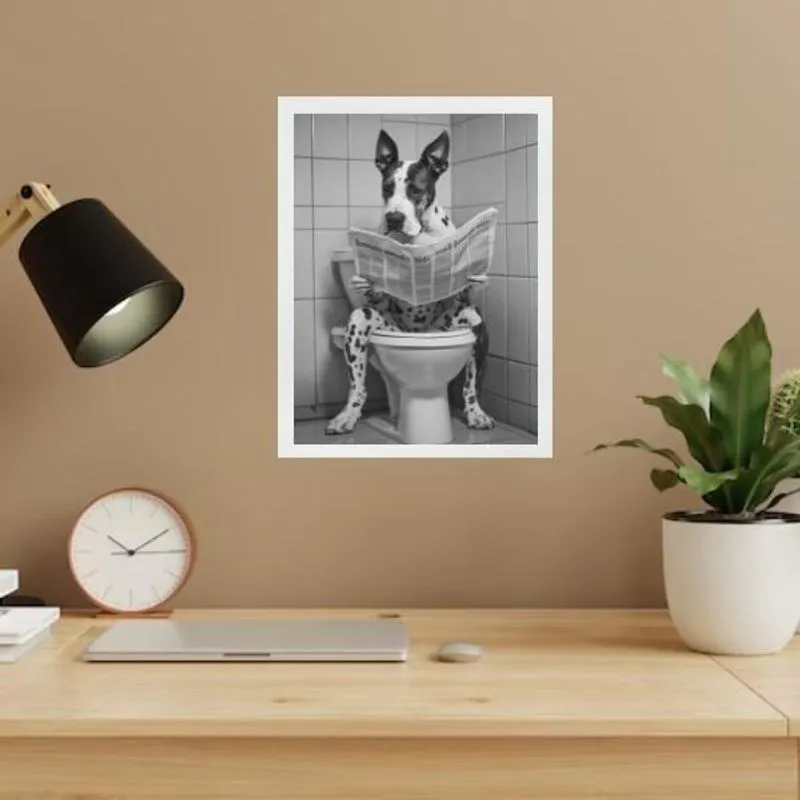 Quadro Banheiro Dog Alemão Lendo Jornal 45X34Cm