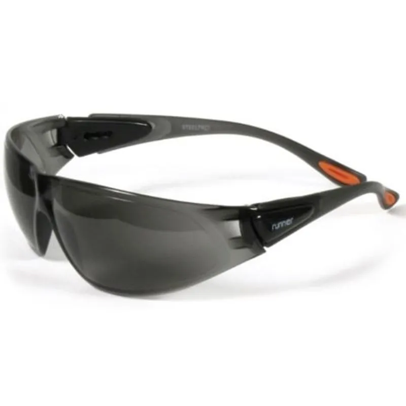 Óculos Segurança Cor Lente Cinza Antiembacante / Anti-Risco Runner - VIC56320CZ - CA 20710 - VICSA
