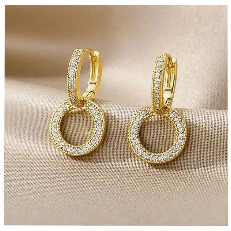 Par De Brincos Cravejado Redondo - Banhado A Ouro 18K