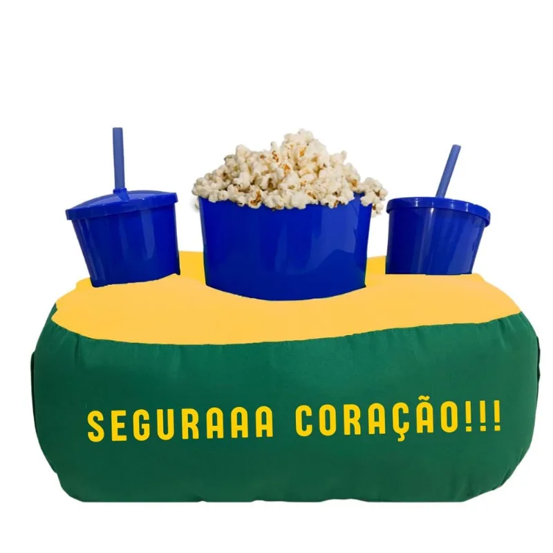 Almofada Porta Pipoca Verde E Amarela Segura Coração