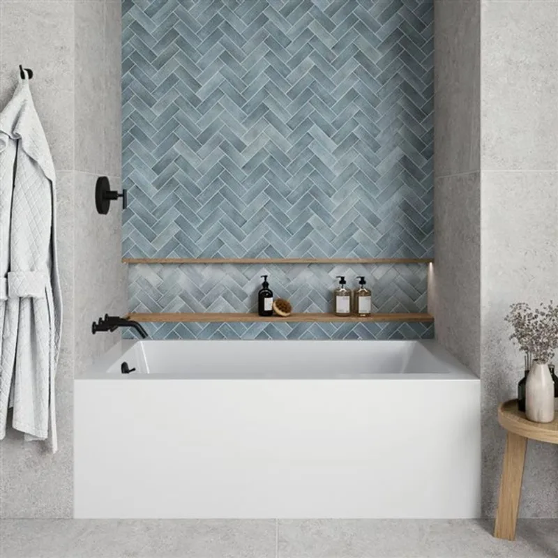 Streamline 60 x 32-in Glossy White Acrylic Right-Hand Drain Alcove Bathtub - External Matte Black Drain