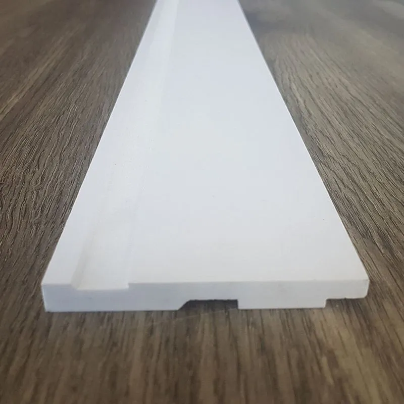 Rodapé de Poliestireno Branco Frisado - 10cm Altura