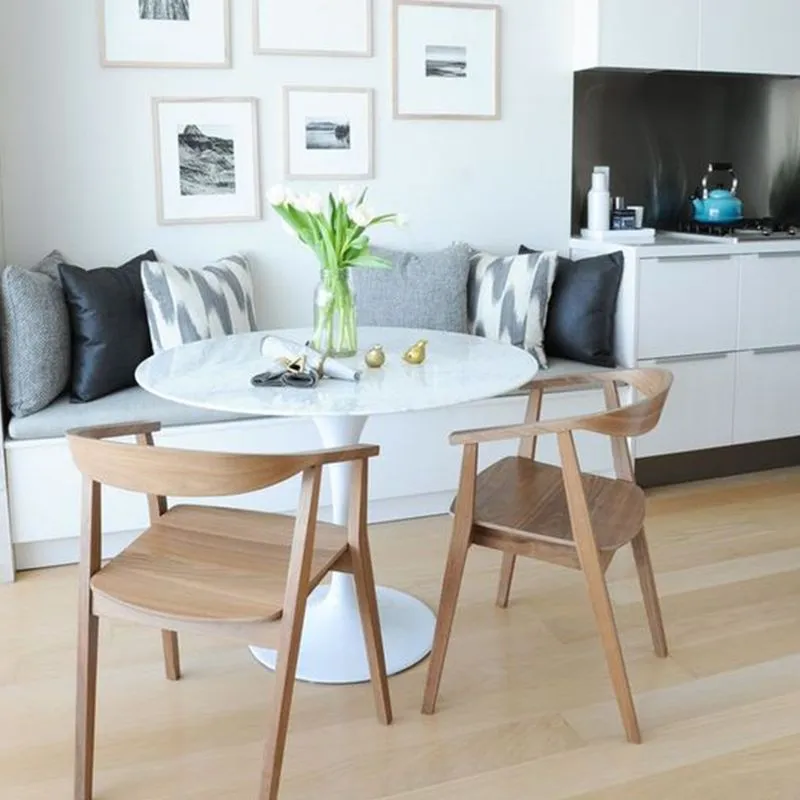 Mesa De Jantar Saarinen Tulipa Redonda 4 A 6 Lugares 90cm Branco Laca