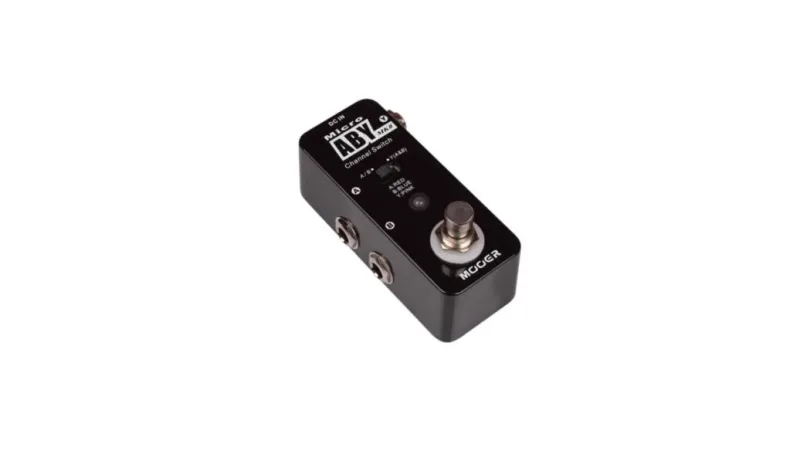 Pedal Mooer ABY MKII Box MAB2 para Guitarra Seletor de Canal A/B-Y Bidirecional Duas Entradas ou Sa�das True Bypass Compacto 9V DC