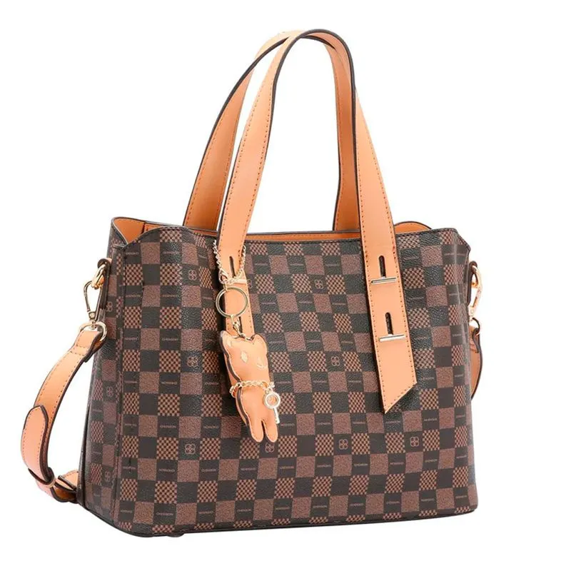 Bolsa de Mão Feminina Chenson Monograma Clássico Marrom 3484513 UNICO