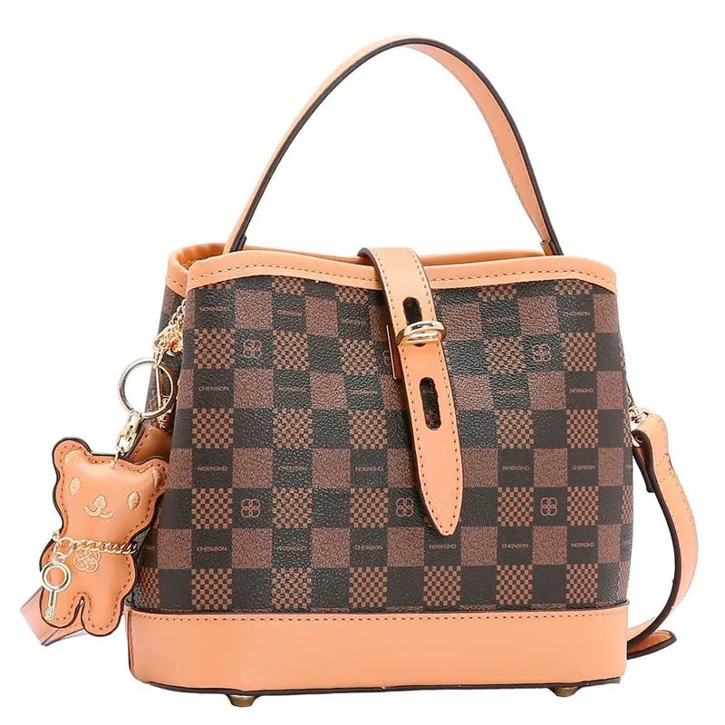 Bolsa de Mão Feminina Chenson Monograma Marrom 3484518 UNICO