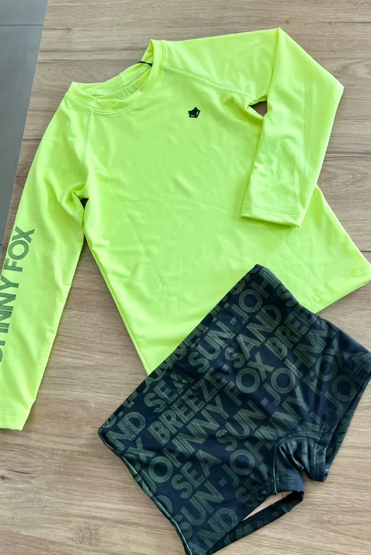 CONJUNTO CAMISETA MANGA LONGA RAPOSA RELEVO E SUNGA BOXER SEA SUN UV50+ MENINO JOHNNY FOX Verde Limão/Preto / 8