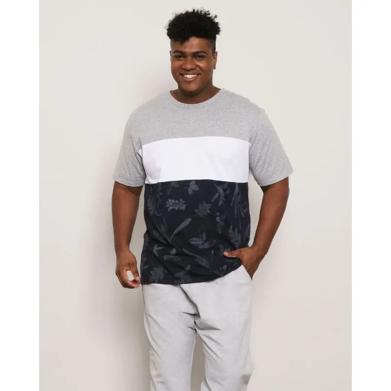 Camiseta Plus Size Masculina Recortes Cinza G2