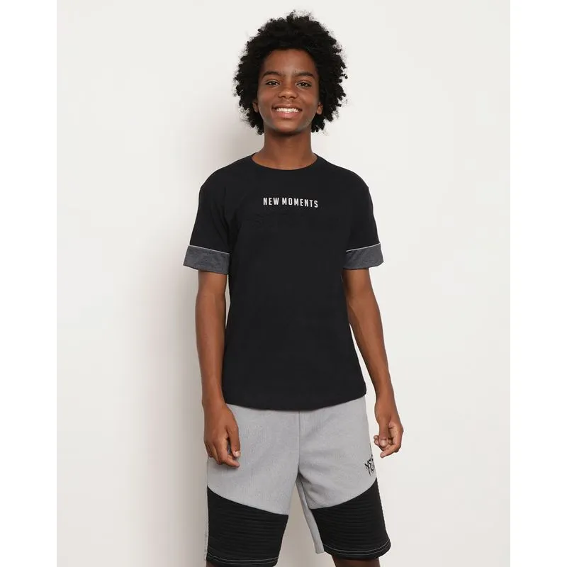 Camiseta Juvenil Manga Curta Com Recorte Estampa Emboss Preta 10