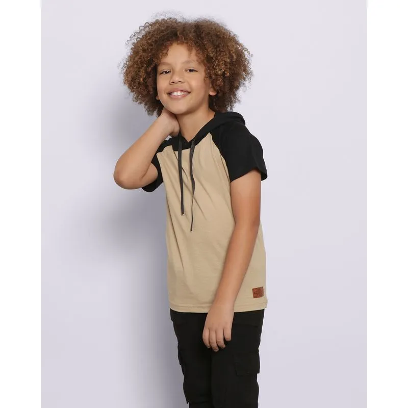 Camiseta Infantil Com Capuz Manga Raglan Bege 6