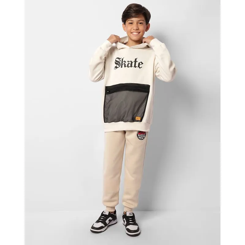 Calça Moletom Juvenil Jogger Peluciada Com Estampa Bege 14