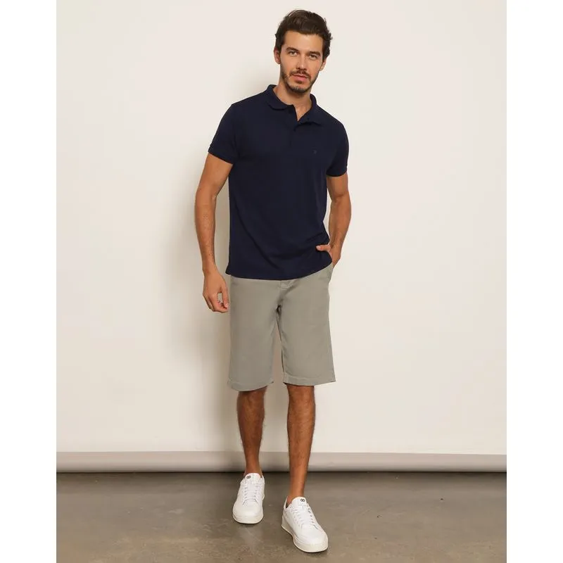 Bermuda Masculina Sarja Reta Com Bolsos Cinza 42