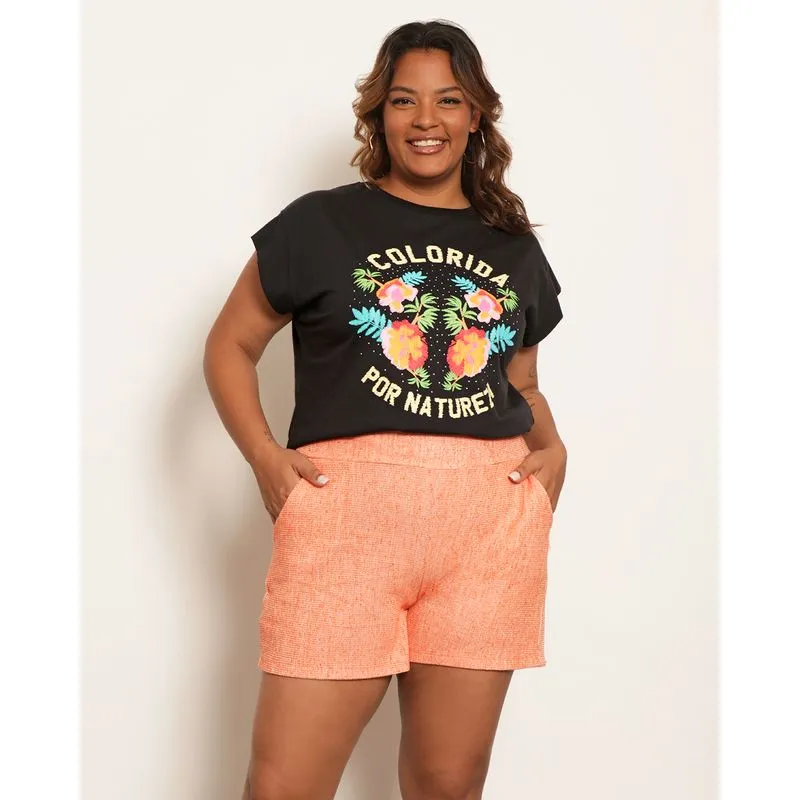 Blusa Feminina Plus Size com Estampa Frontal Manga Curta Decote Careca Preta G3