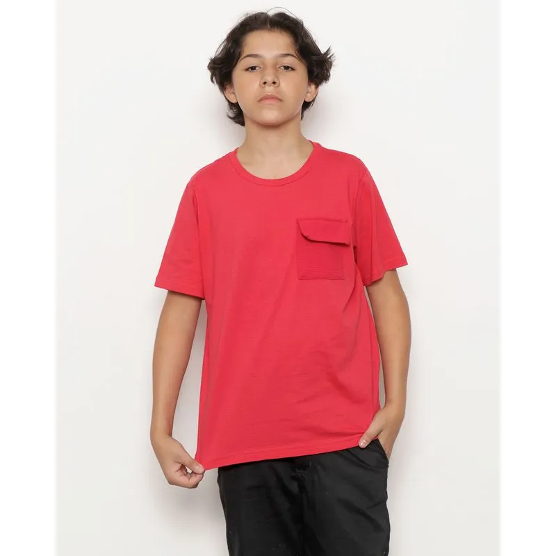 Camiseta Juvenil Manga Curta Bolso Único Frontal Vermelha 16