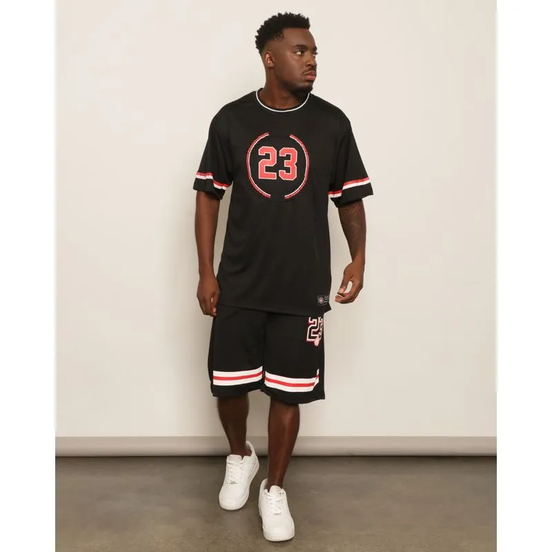 Bermuda Masculina Esportiva Gangster Dry Fit Estampa Com Recortes Preta M