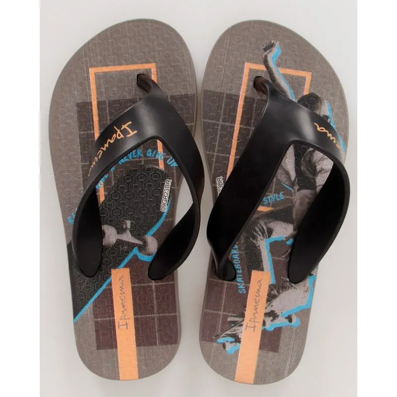 Chinelo Infantil Ipanema Estampado Skate Cinza 27/28