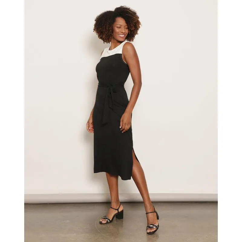 Vestido Feminino Midi Viscose Com Recorte E Faixa Para Amarração Preto GG