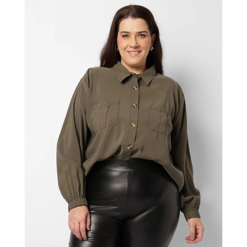 Camisa Plus Size Feminina Berry & Co. Viscose com Botões Verde G1