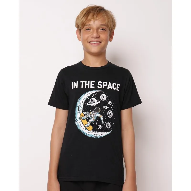 Camiseta Juvenil Algodão Estampa In The Space Frontal Preta 16